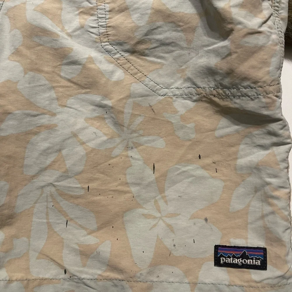 Patagonia Boys XL Floral Swim Shorts Flawed